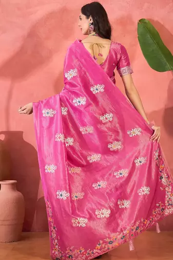 Pink silk blend jacquard saree with unstitched blouse piece