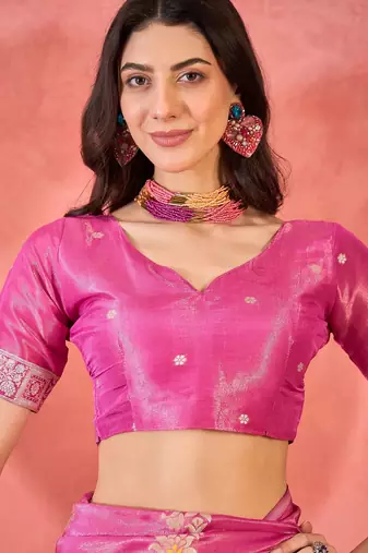 Pink silk blend jacquard saree with unstitched blouse piece
