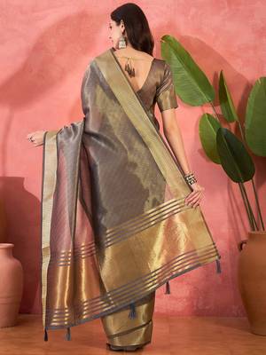 Grey organza jacquard saree with unstitched blouse piece 3