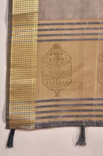 Grey organza jacquard saree with unstitched blouse piece