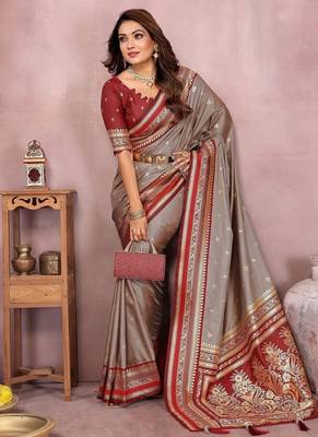 Grey Color Zari Weaving Handloom Kalamkari Silk Saree 2