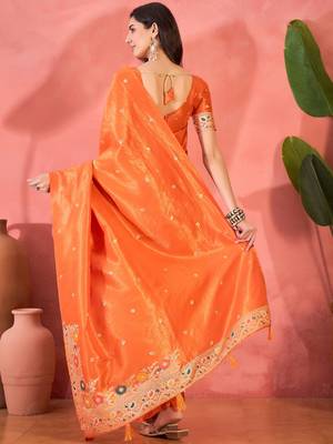Orange silk blend jacquard saree with unstitched blouse piece 3