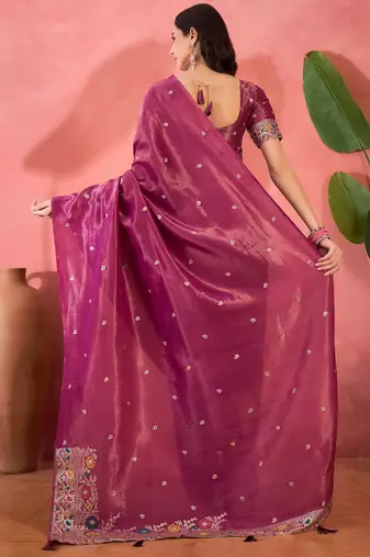 Pink silk blend jacquard saree with unstitched blouse piece