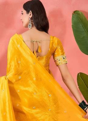 Yellow silk blend jacquard saree with unstitched blouse piece 3