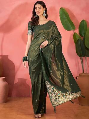 Green silk blend jacquard saree with unstitched blouse piece 1