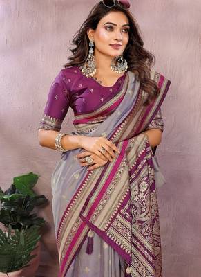Light Lavender Color Zari Weaving Handloom Kalamkari Silk Saree 1