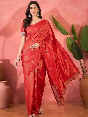 Red silk blend jacquard saree with unstitched blouse piece 1
