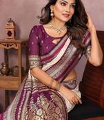 Off White Color Zari Weaving Handloom Kalamkari Silk Saree