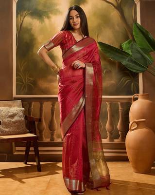 Pink organza jacquard saree with unstitched blouse piece 1