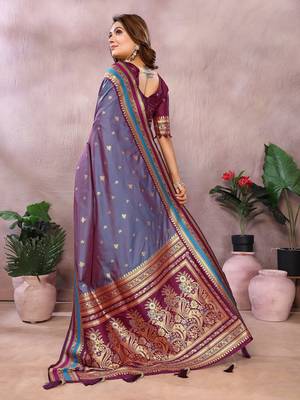 Slate Grey Color Zari Weaving Handloom Kalamkari Silk Saree 4