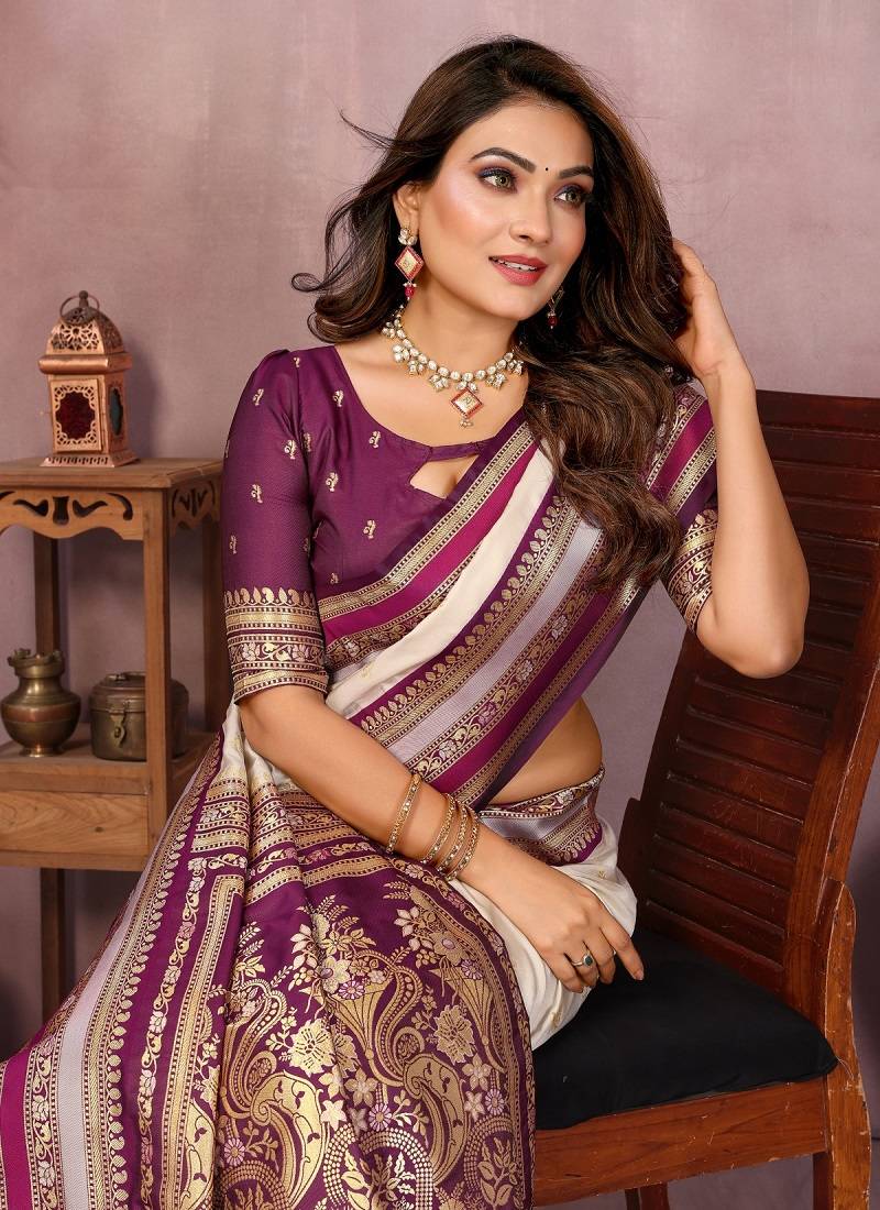 Off White Color Zari Weaving Designer Kalamkari Silk Saree
