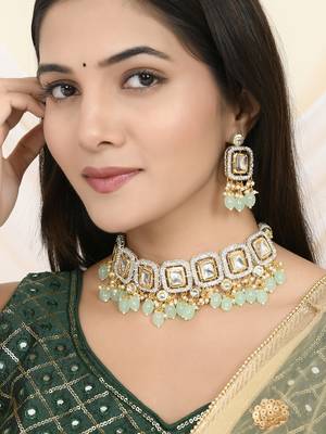 gold-plated crystal & green beaded necklace set 1