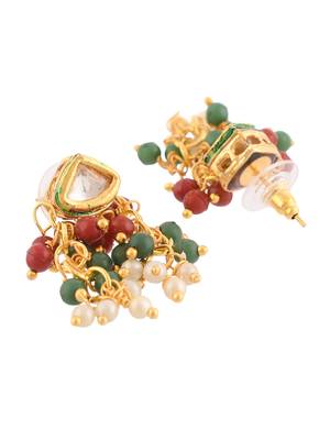 Green beaded kundan necklace set with earrings for women 5