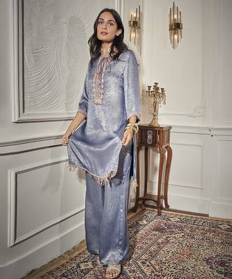 Blue satin plain kurta & pant set 4