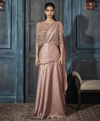 Pink crepe embroidered cape with plain skirt & bustier 2