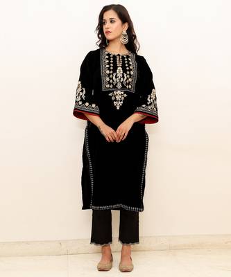 Black embroidered velvet kurta set with mashru silk pants 1
