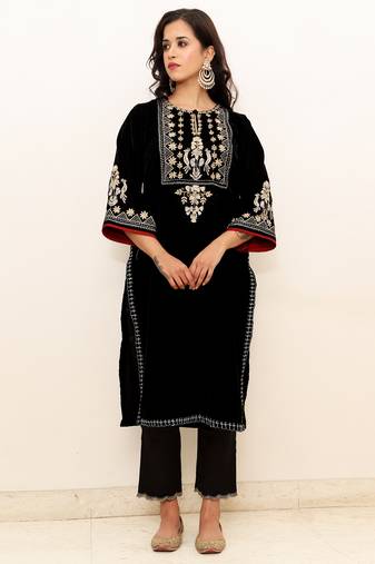 Black embroidered velvet kurta set with mashru silk pants, stitched