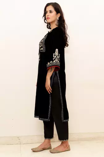 Black embroidered velvet kurta set with mashru silk pants