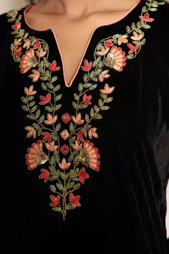 Black embroidered velvet kurta set with salwar and organza dupatta