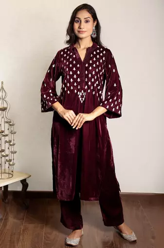 Wine embroidered velvet kurta with velvet pants, stitched