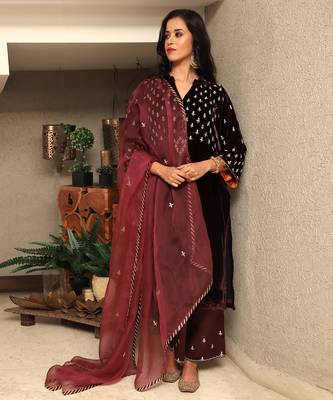 Wine embroidered silk velvet kurta set with mashru silk pants & organza dupatta 1