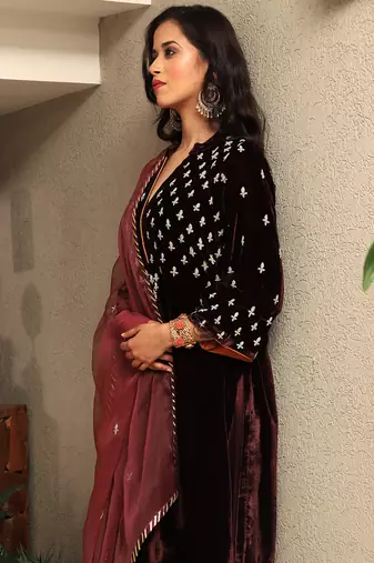 Wine embroidered silk velvet kurta set with mashru silk pants & organza dupatta
