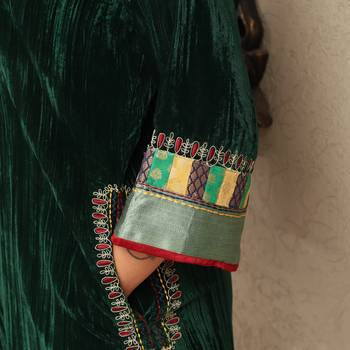 Green embroidered crushed velvet embroidered & brocade applique kurta set with mashru silk pants 2