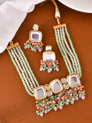 Pearl kundan choker necklace set with earrings 2
