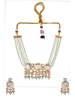 Pearl kundan choker necklace set with earrings 3