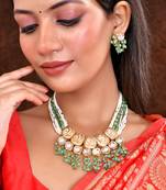 Tranding pearl kundan choker necklace set