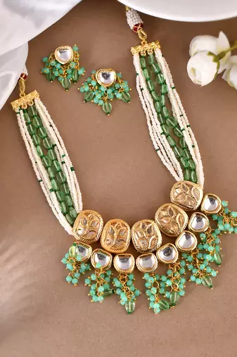 Tranding pearl kundan choker necklace set