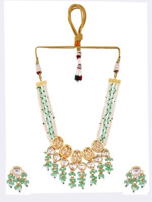 Tranding pearl kundan choker necklace set 3
