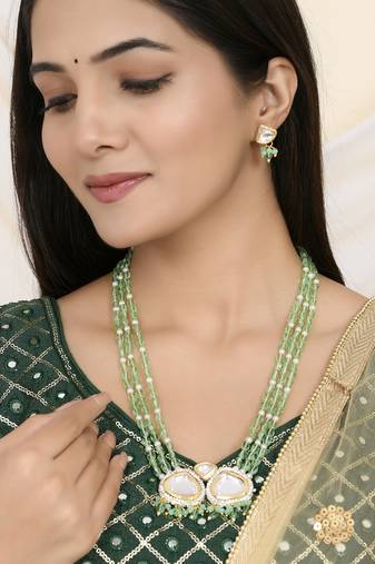 Bridal green beaded kundan necklace set with earrings