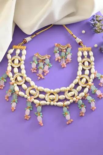 Pearl kundan necklace set with earrings