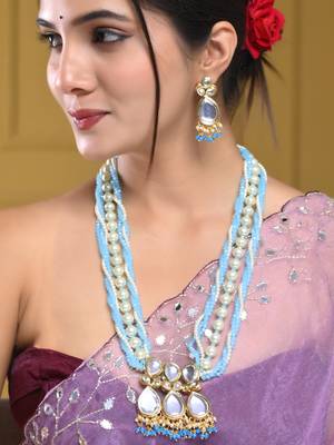 Pearl beaded kundan necklace set with earrings 1