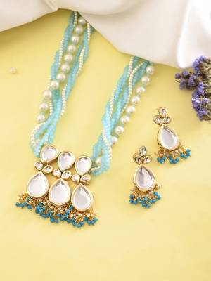 Pearl beaded kundan necklace set with earrings 2
