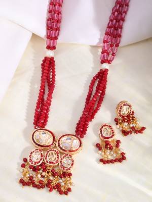 Red beaded kundan necklace set with earrings 2