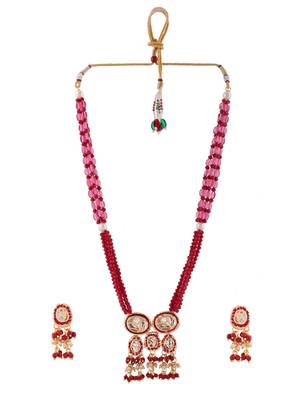 Red beaded kundan necklace set with earrings 3