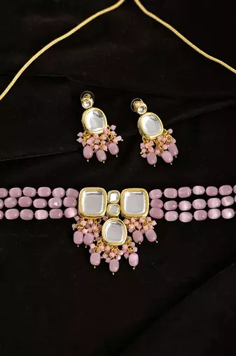 "pink beaded kundan choker necklace set with earrings