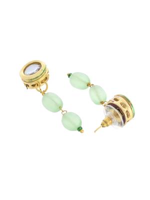 Green beaded kundan necklace set with earrings 4