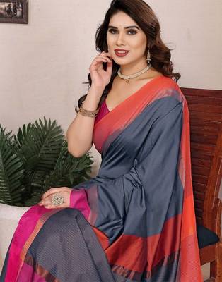 Grey silk blend heavy border fancy latest collection saree 4
