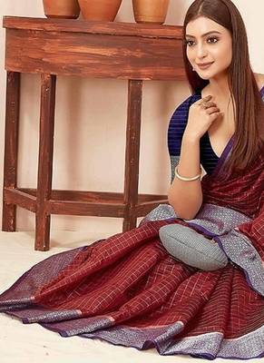 Maroon checks design silk blend saree with blouse piece 3