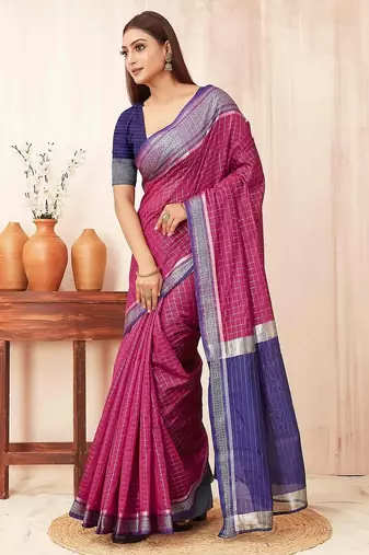 Pink checks design silk blend saree with blouse piece
