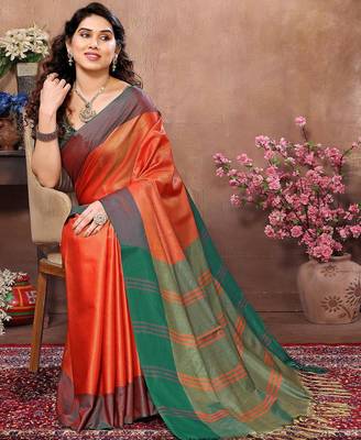 Orange silk blend heavy border saree with contrast blouse 3
