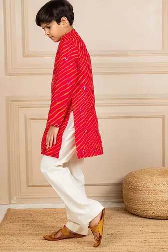 Boys moonga mirror work red cotton ethnic kurta with white pant (set of 2)