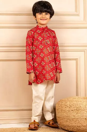 Boys digital patola print ethnic kurta with white pant (set of 2)