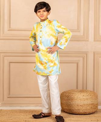 Boys digital printed modal satin kurta with white pant (set of 2) 4