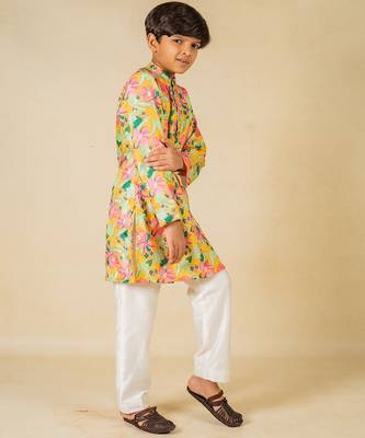 Boys yellow floral digital printed kurta with white pant (set of 2) 4