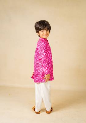 Boys pink digital printed kurta with white pant (set of 2) 3
