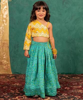Girls one shoulder yellow top with bandhni mirror work lehenga (set of 2) 1